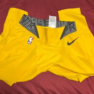 Nike zonal strength nba compression pants